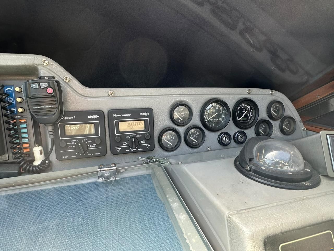 Sealine 328