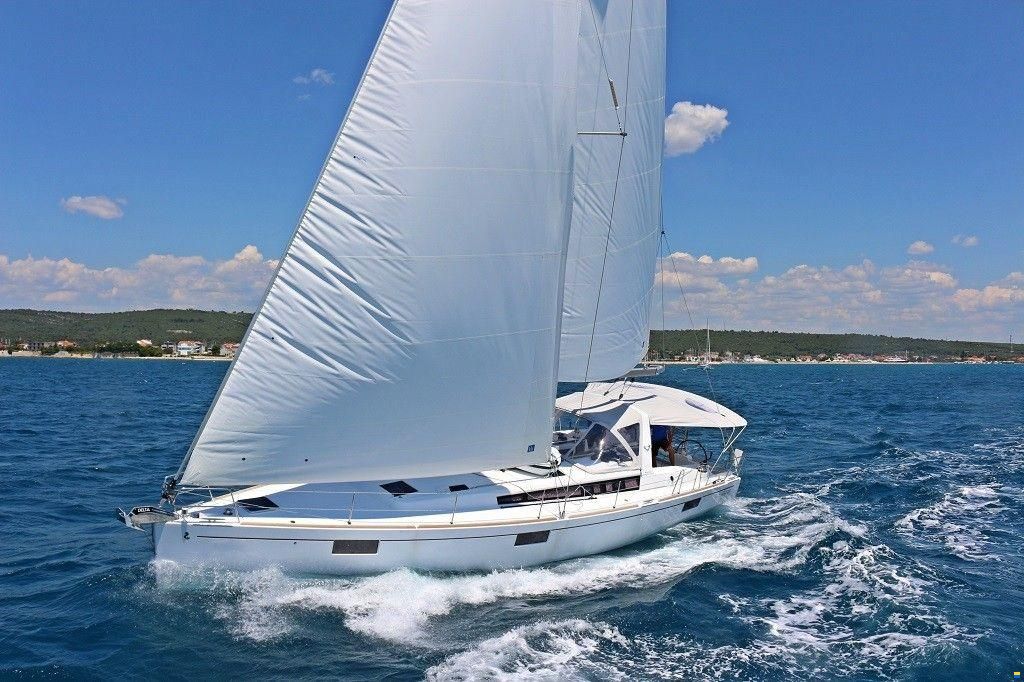 Beneteau Oceanis 48