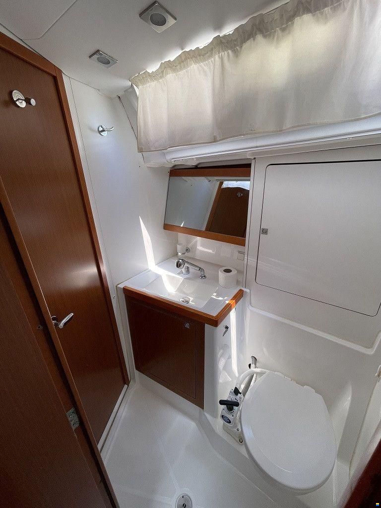 Beneteau Oceanis 48