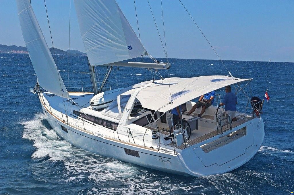 Beneteau Oceanis 48