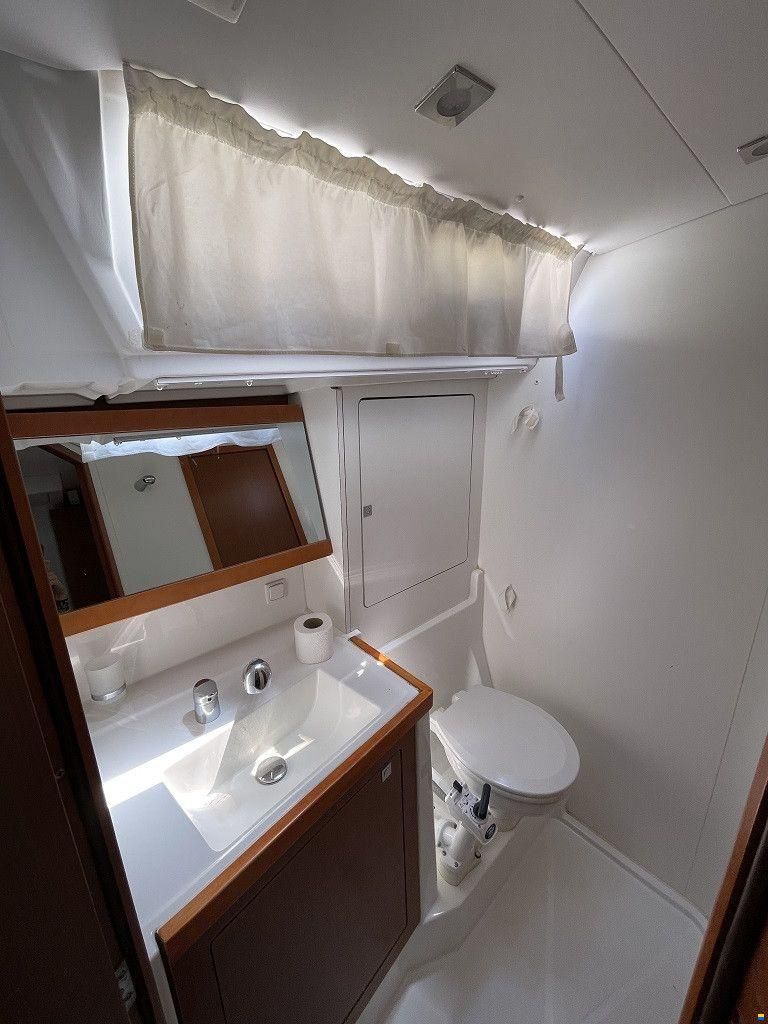 Beneteau Oceanis 48
