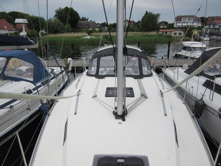 Bavaria Cruiser 32