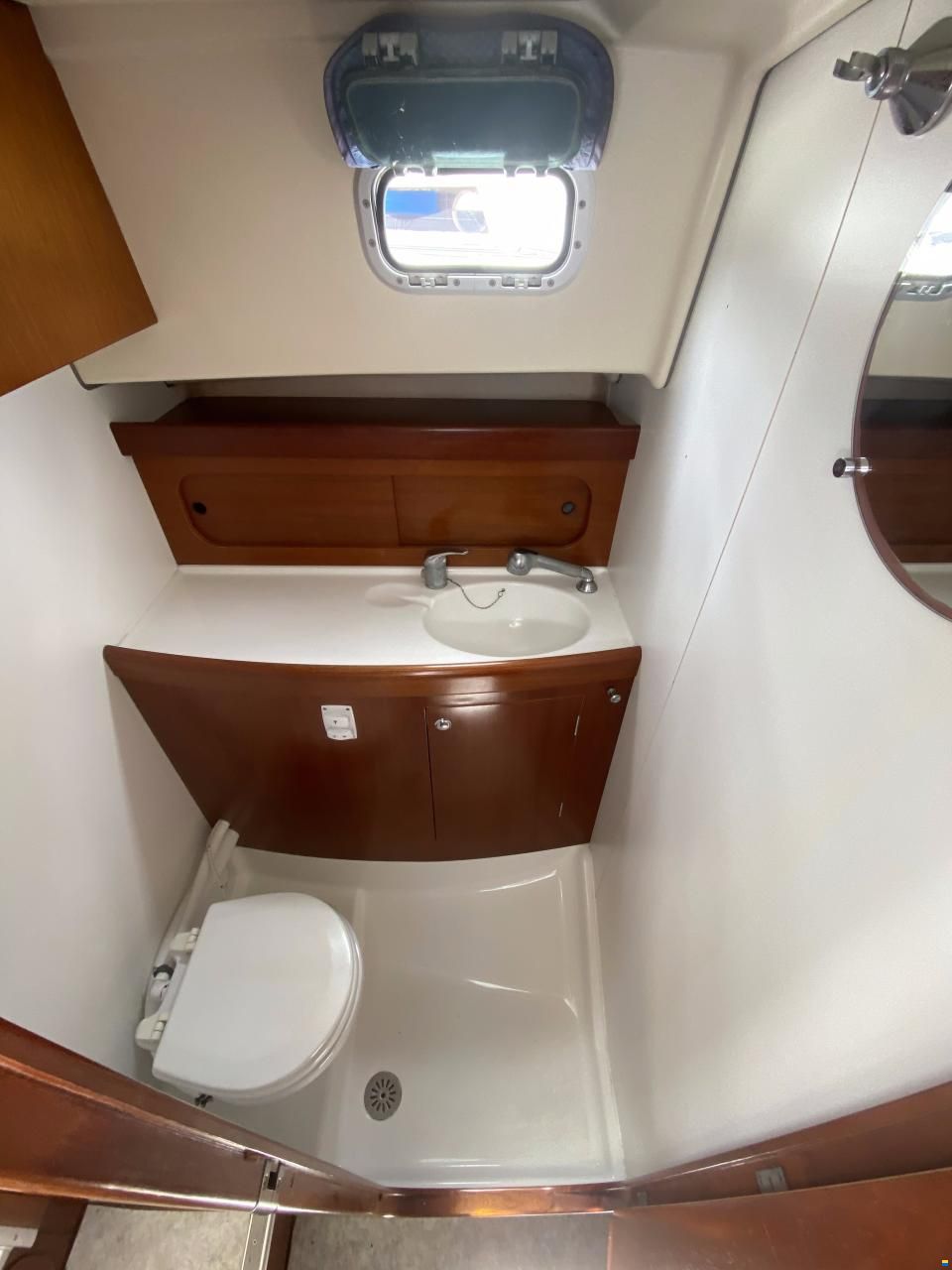 Beneteau Antares Serie 9