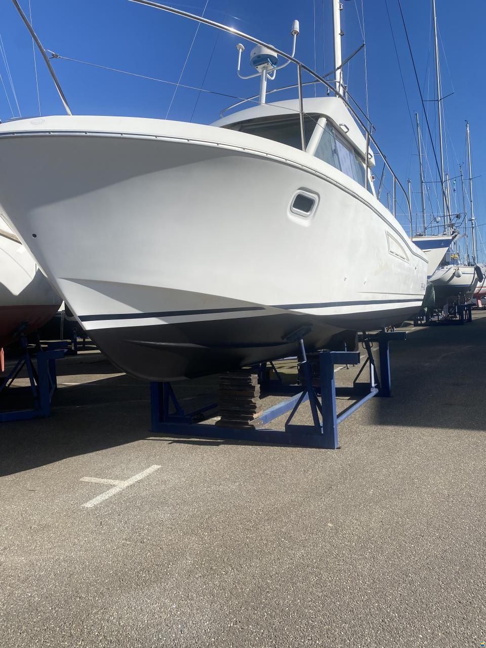 Beneteau Antares Serie 9