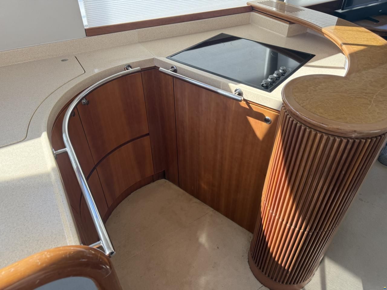 Azimut 52