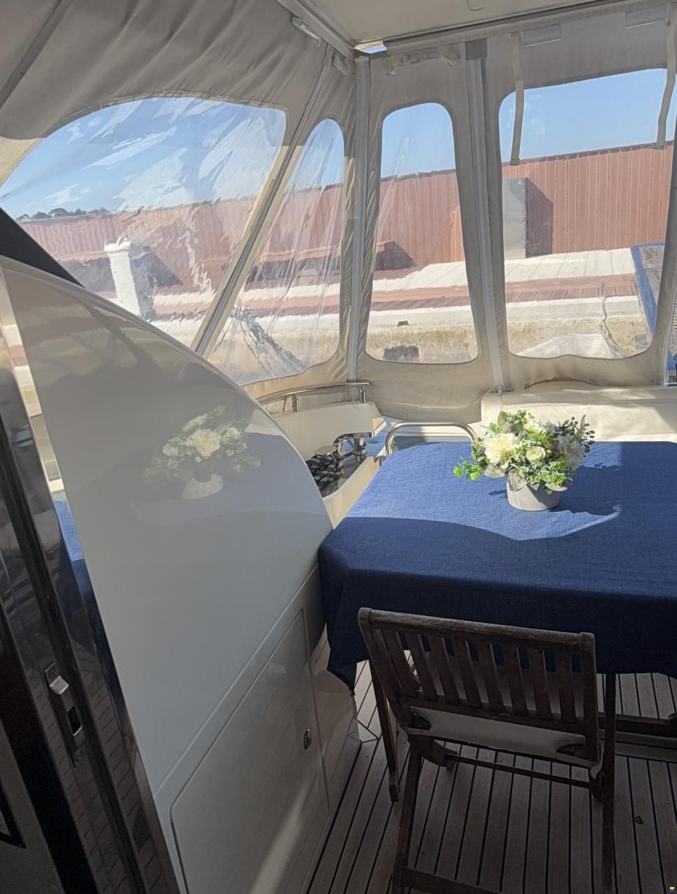 Azimut 52