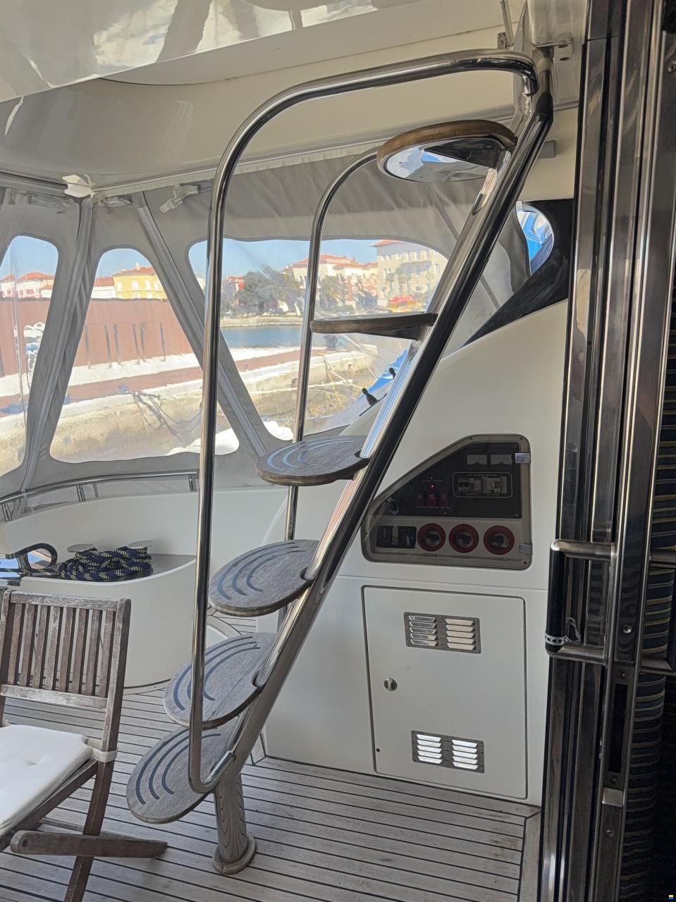 Azimut 52