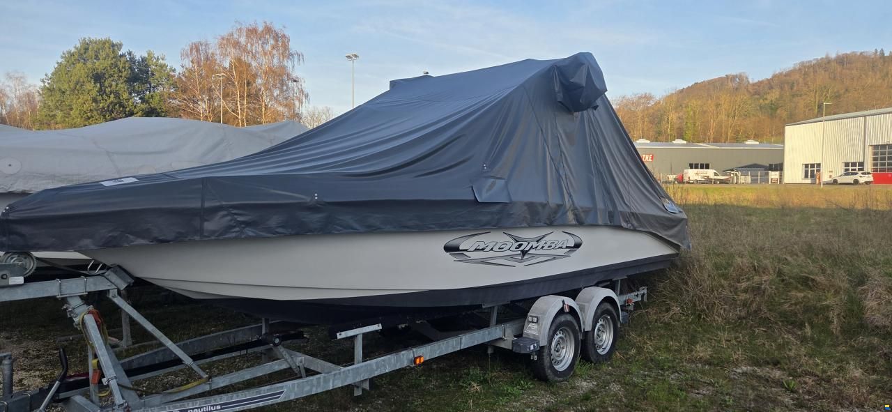 Moomba Mobius XLV 23"