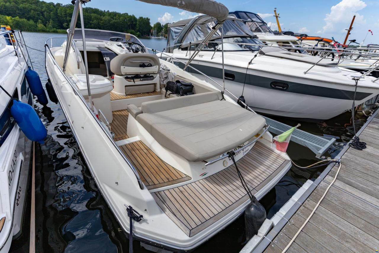 Cranchi Endurance 30 2x Diesel Volvo Penta
