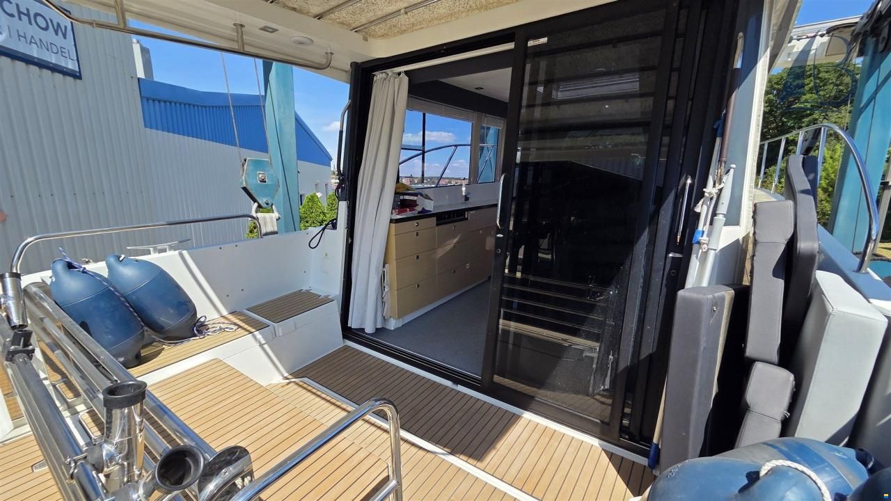 Delphia Escape 1150