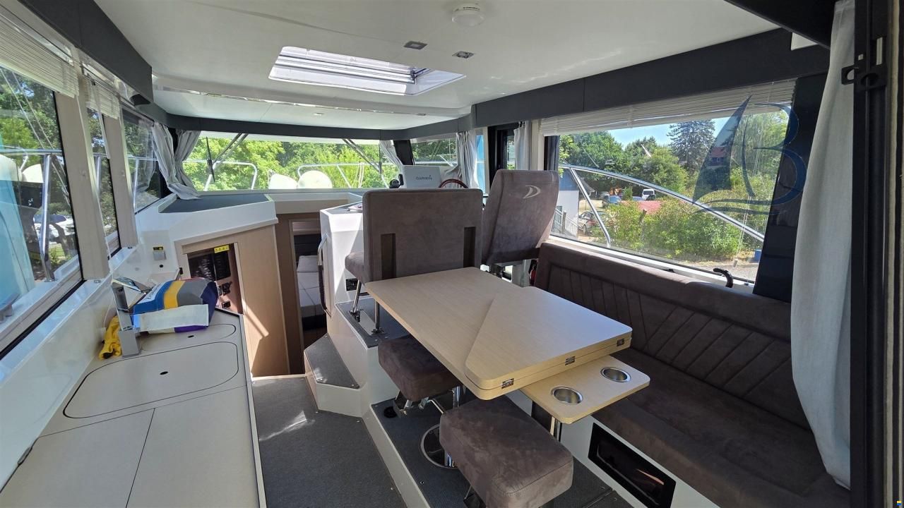 Delphia Escape 1150