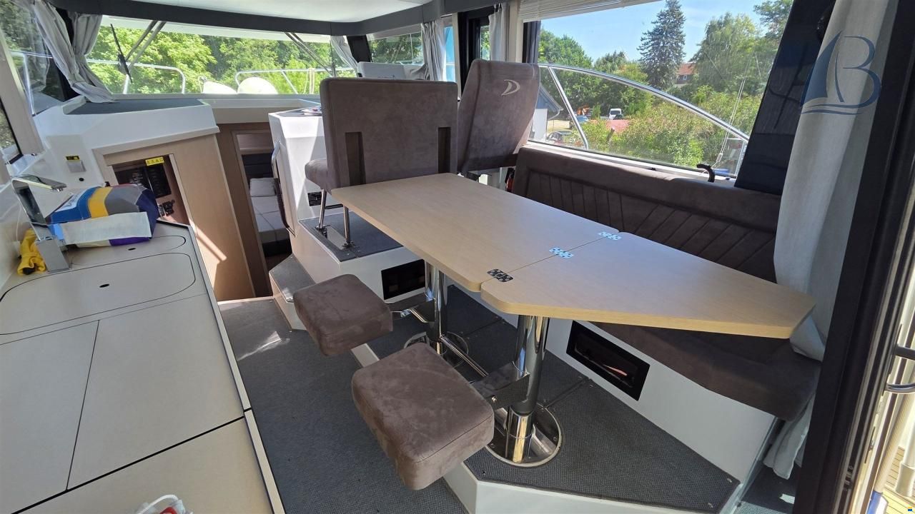 Delphia Escape 1150