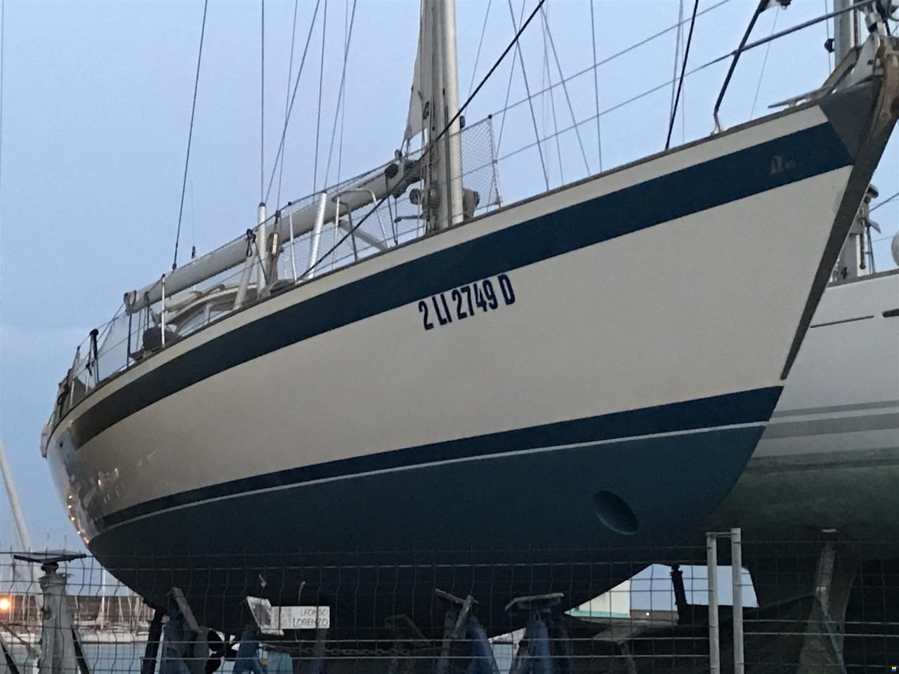 Hallberg-Rassy HR 45