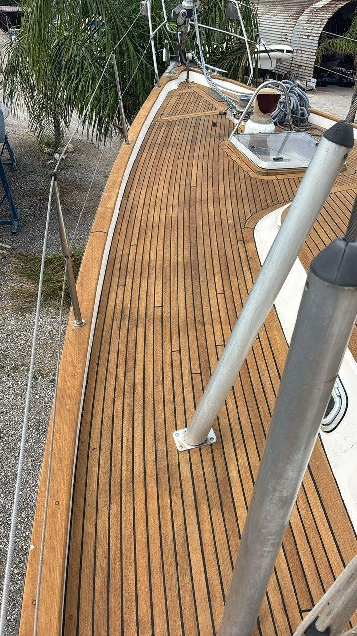 Hallberg-Rassy HR 45