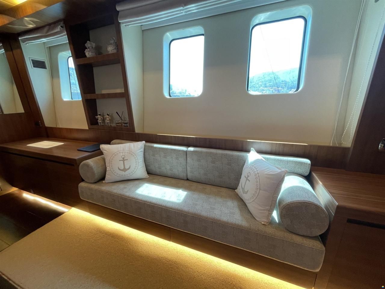 Tecnomar Velvet 90