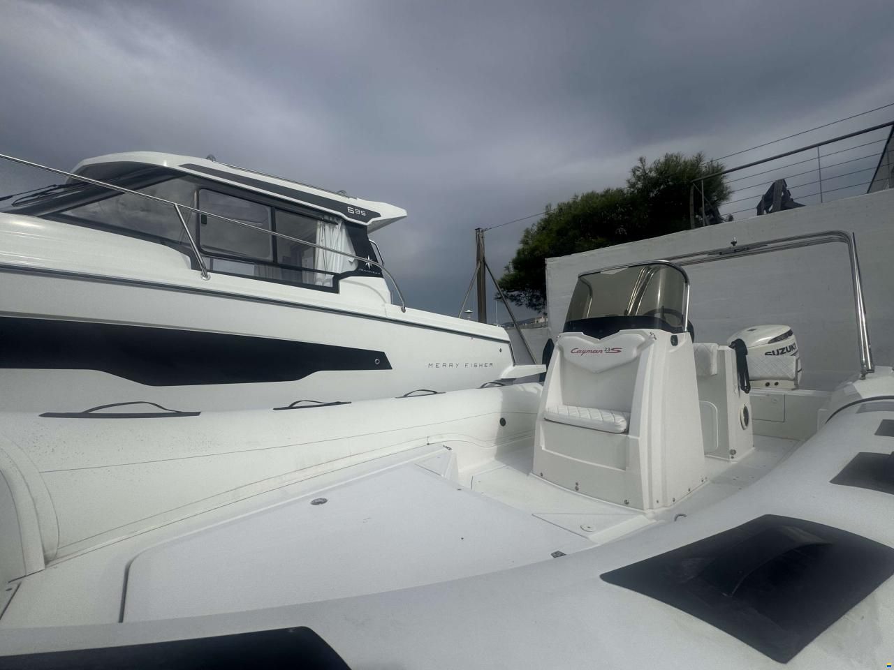 Ranieri CAYMAN 23S