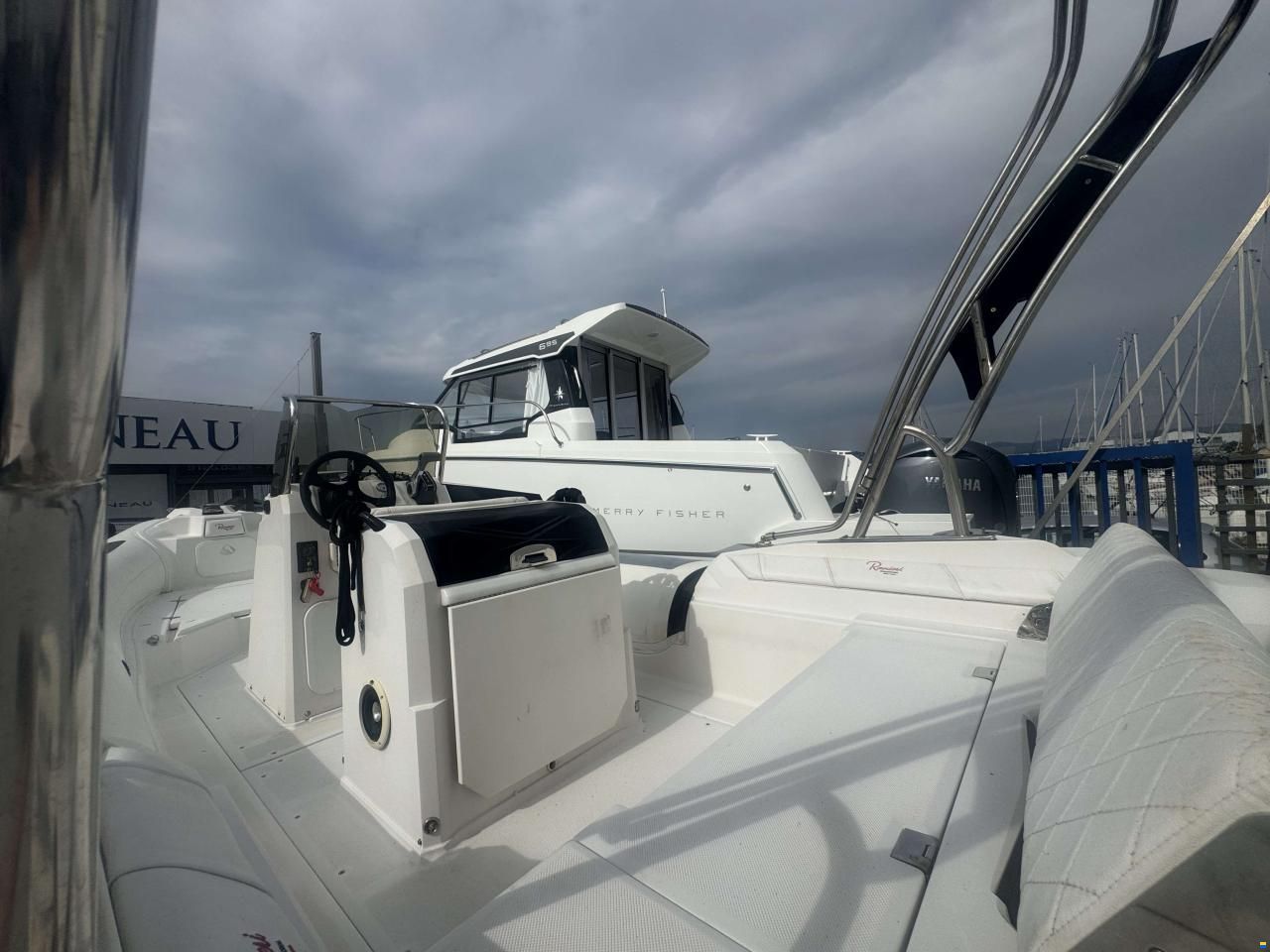 Ranieri CAYMAN 23S