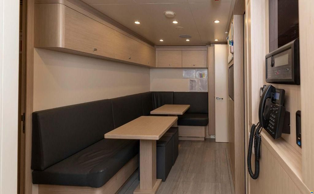 Pershing (Ferretti SpA) PERSHING 140