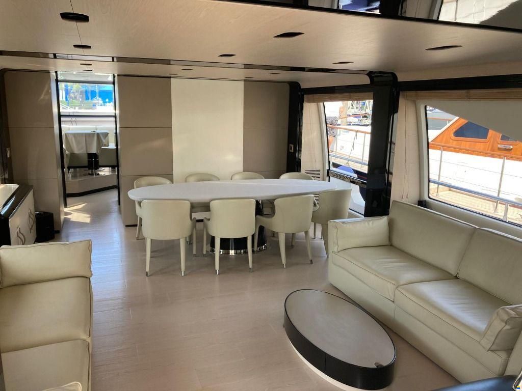 Azimut 80