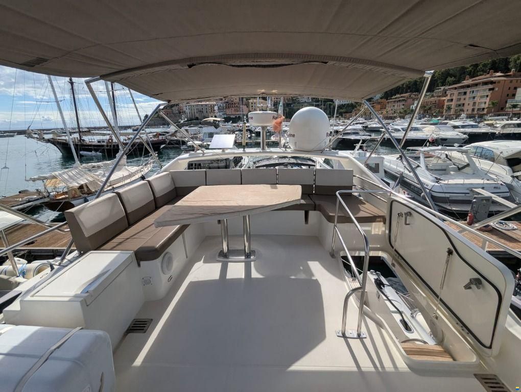 Prestige 550 FLY