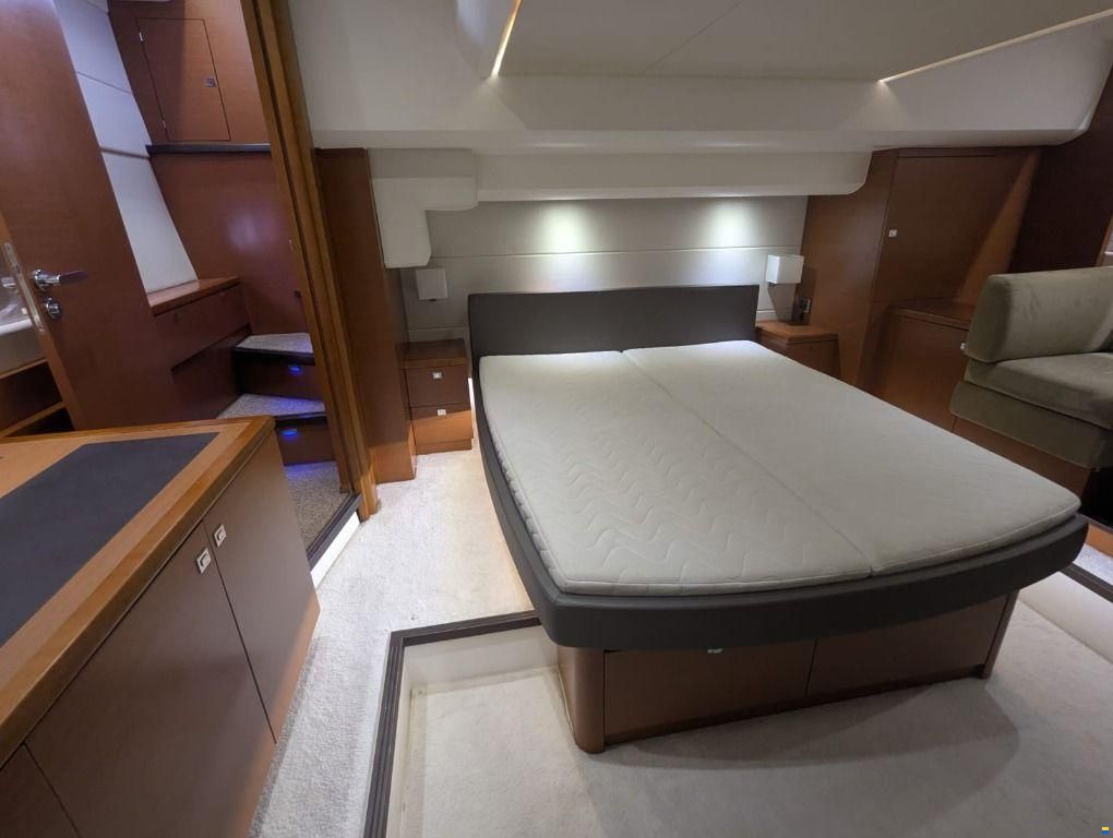 Prestige 550 FLY