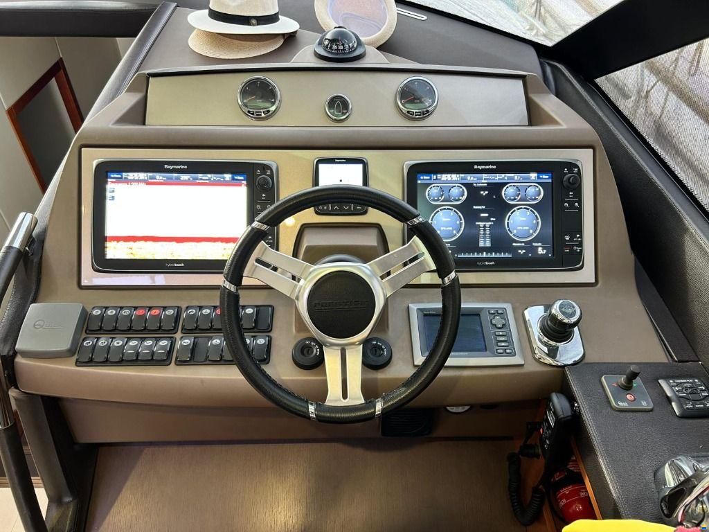 Prestige 550 FLY