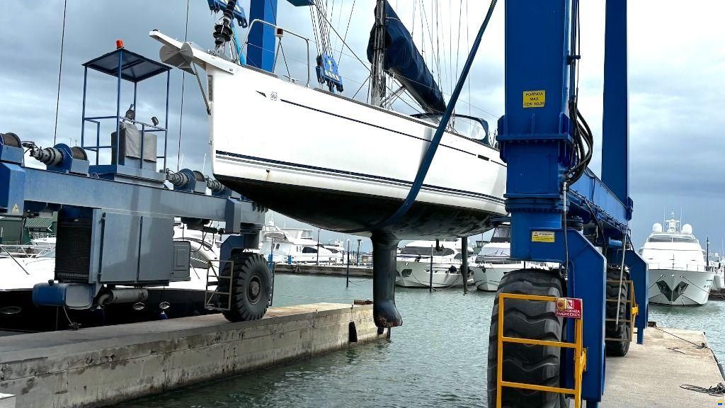 Dufour 44 PERFORMANCE