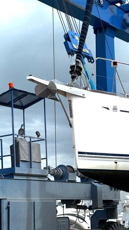 Dufour 44 PERFORMANCE