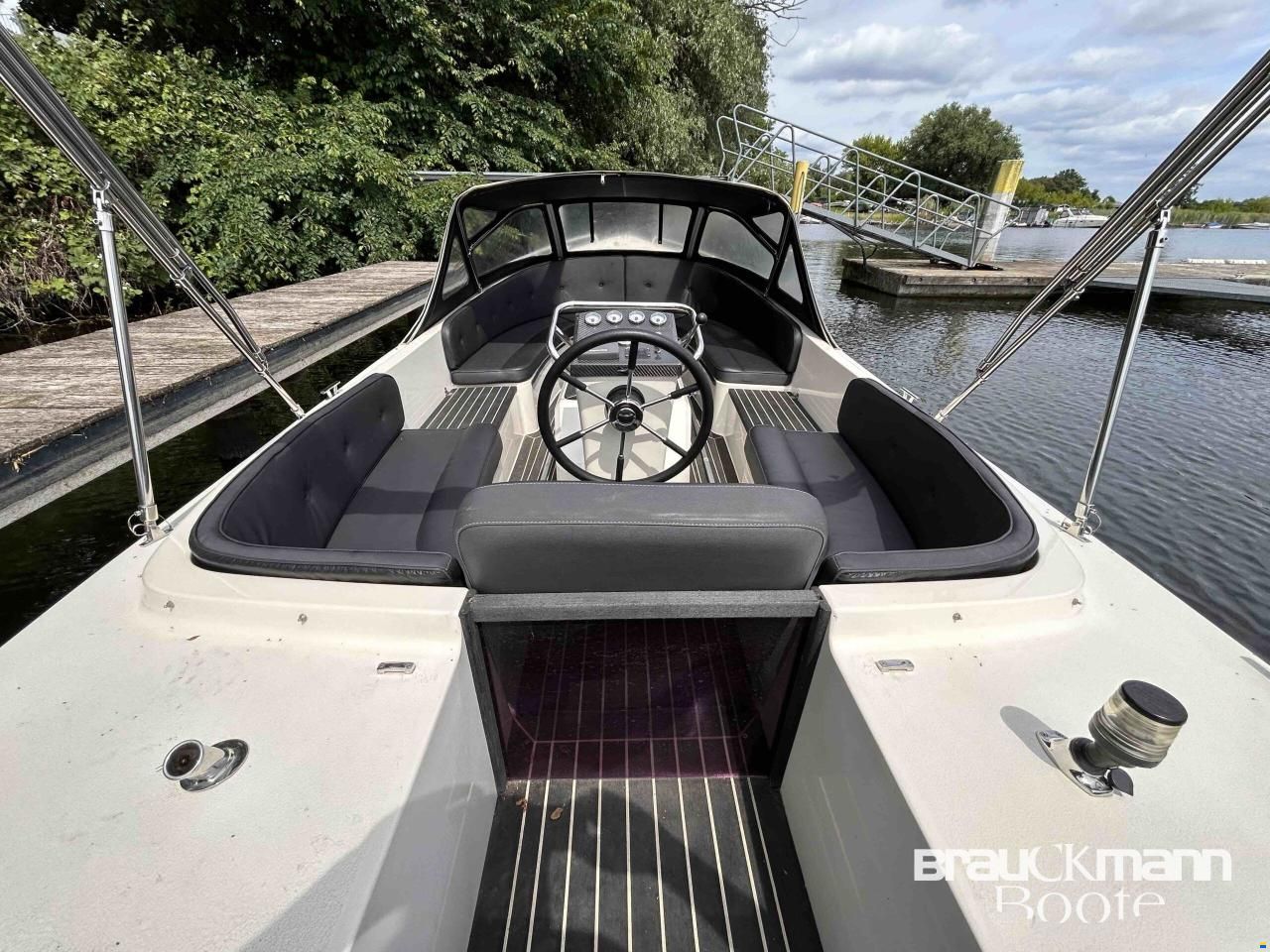 Waterspoor Tendersloep 711 open