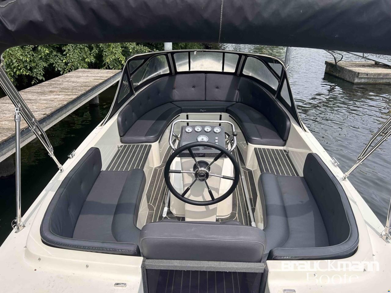 Waterspoor Tendersloep 711 open