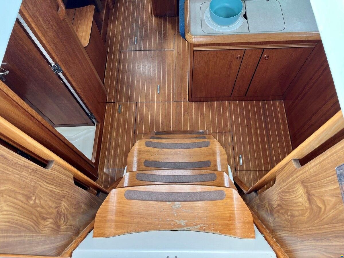 Jeanneau Sun Odyssey 43