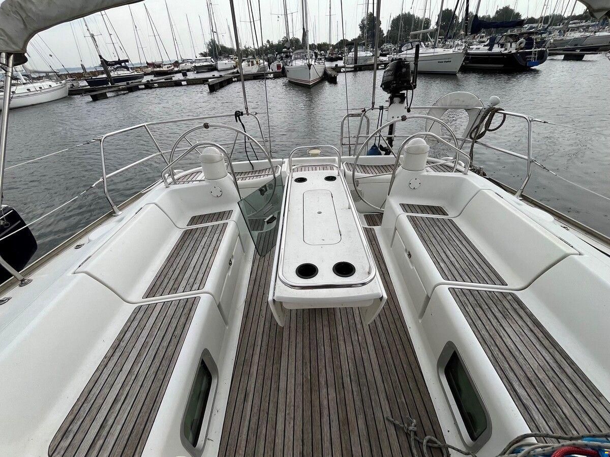Jeanneau Sun Odyssey 43