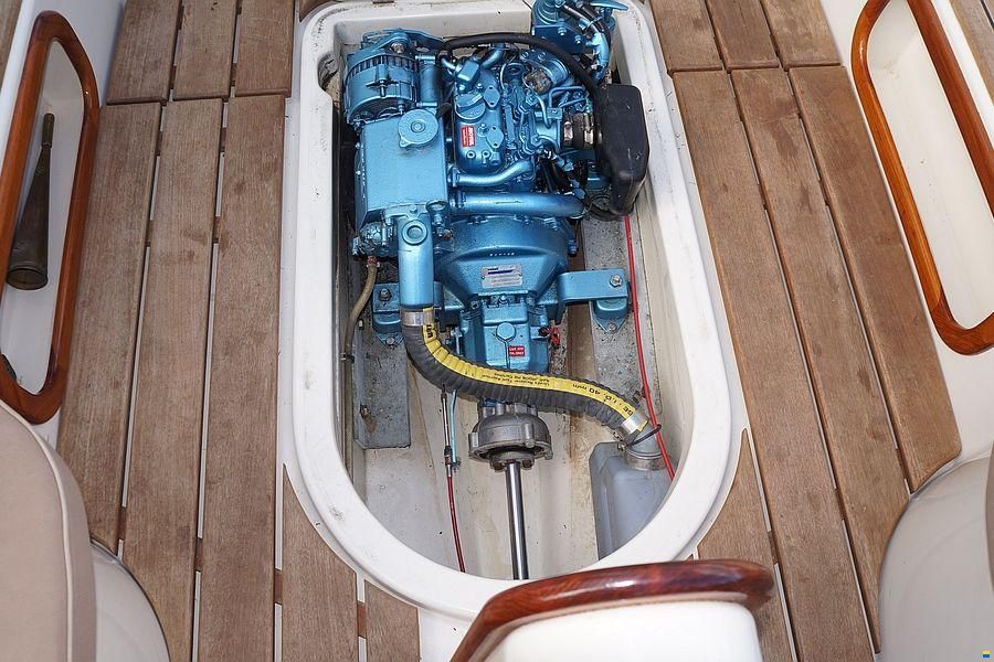 AW 19