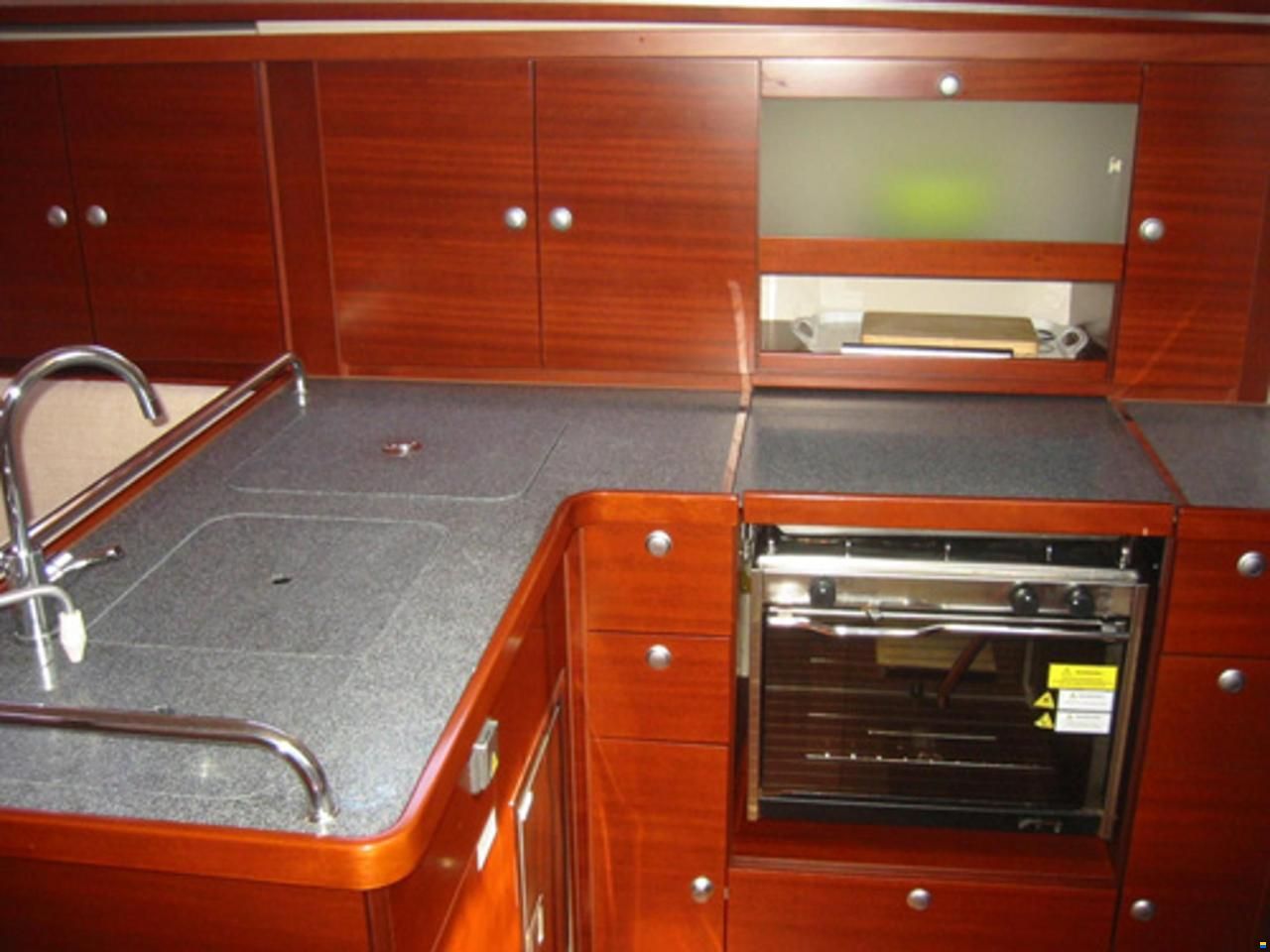 Hanse 370e