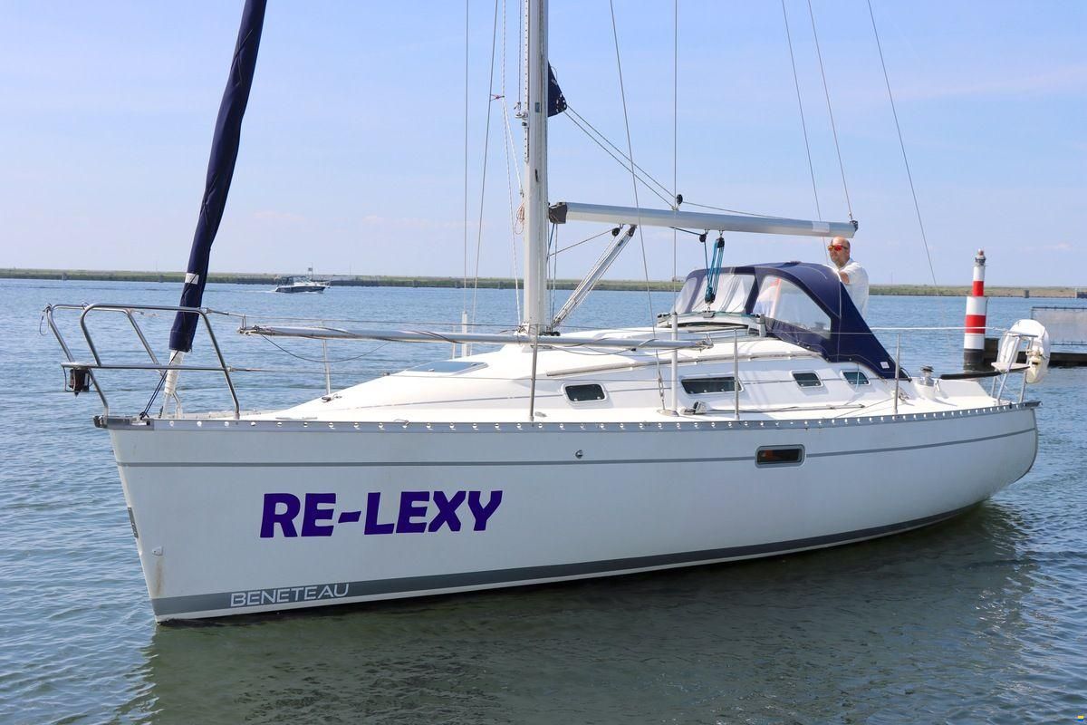 Beneteau Oceanis 300