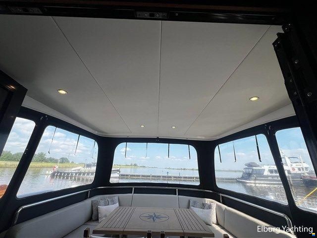 Steeler Yachts 50S - Long Range