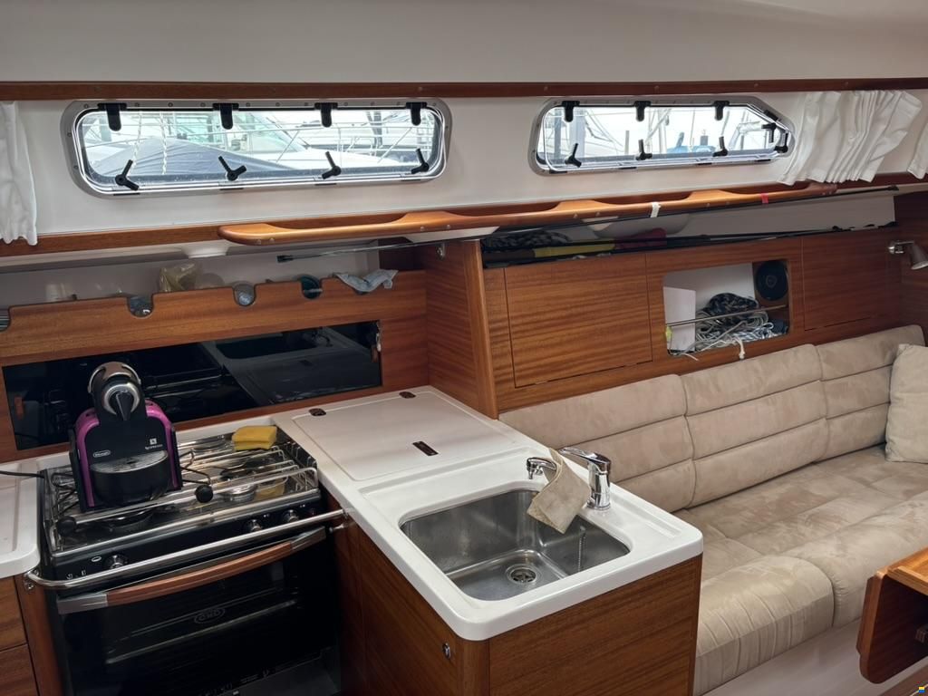 X-Yachts X34
