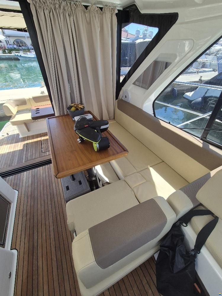 Bavaria 360 Coupe