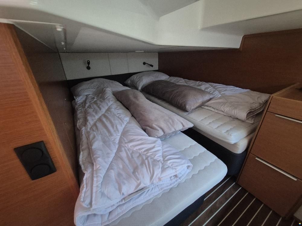 Bavaria 360 Coupe