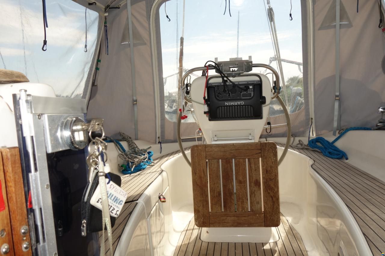 Bavaria 32