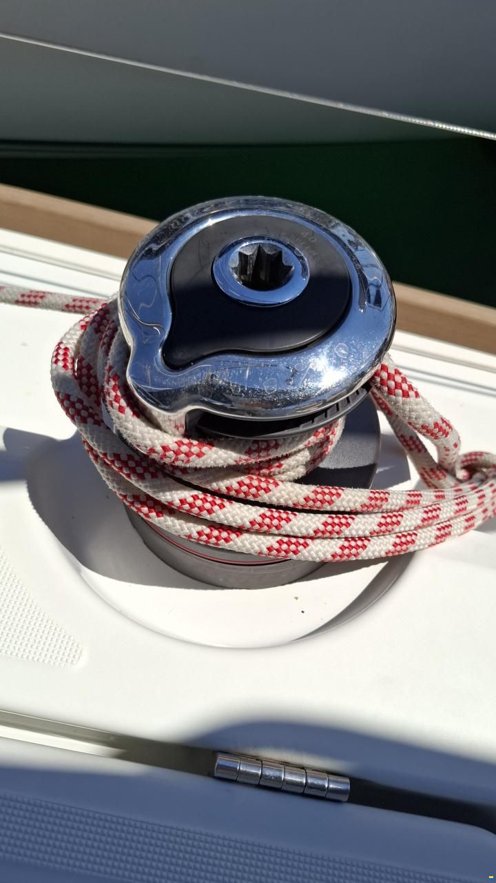 Beneteau Oceanis 38.1