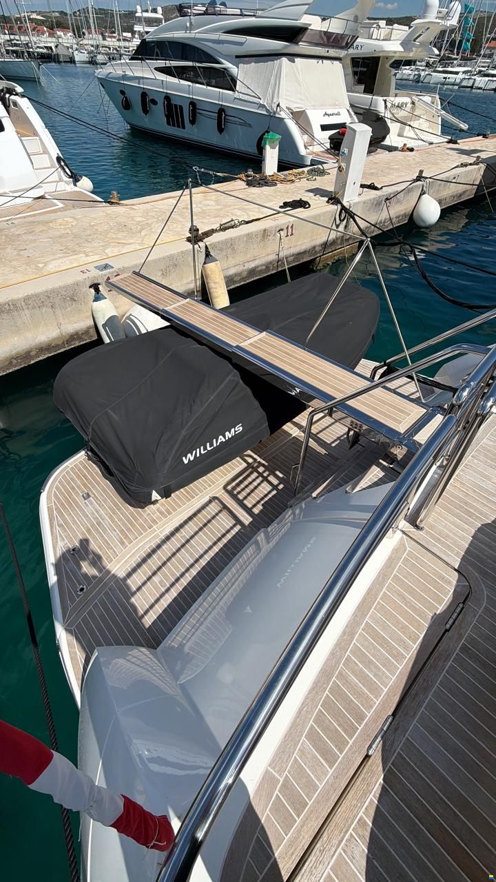 Williams Sportjet 345