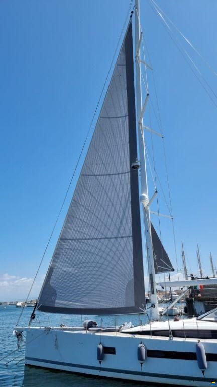 Jeanneau Yachts J 65