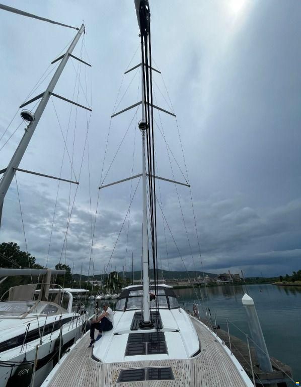 Jeanneau Yachts J 65