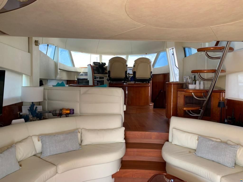 Fairline SQUADRON 62