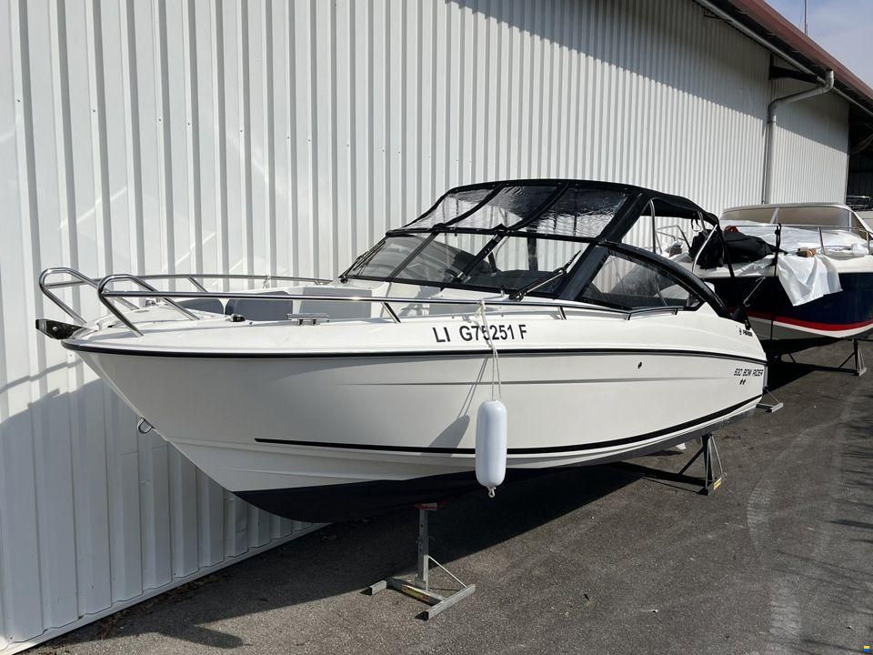 Parker 630 BOW RIDER
