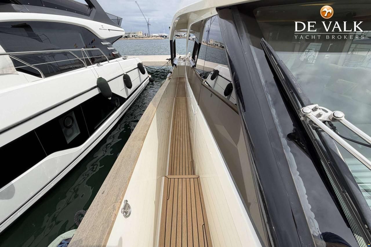 Monte Carlo Yachts 65