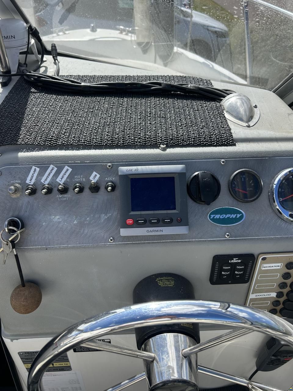 Bayliner trophy