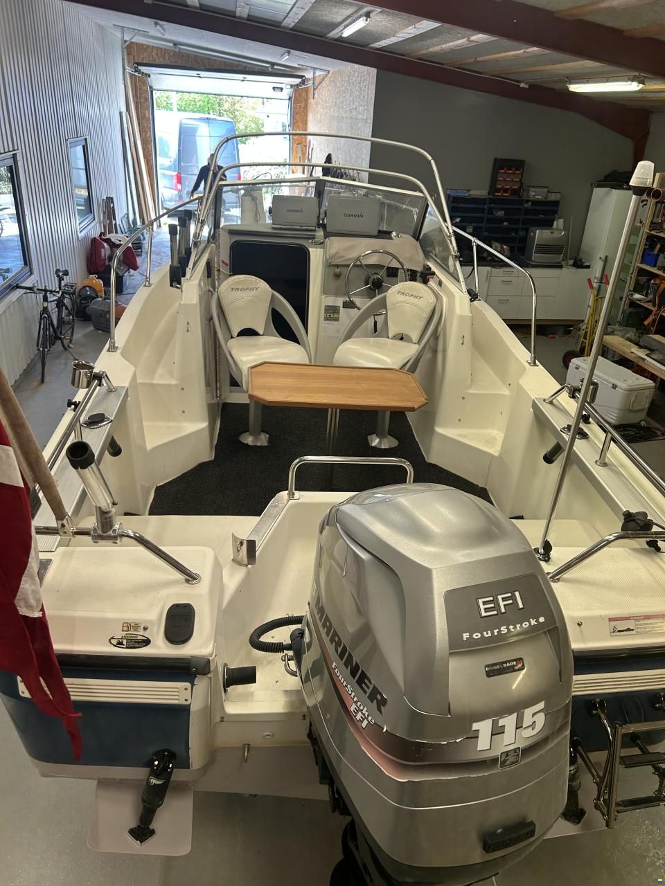 Bayliner trophy