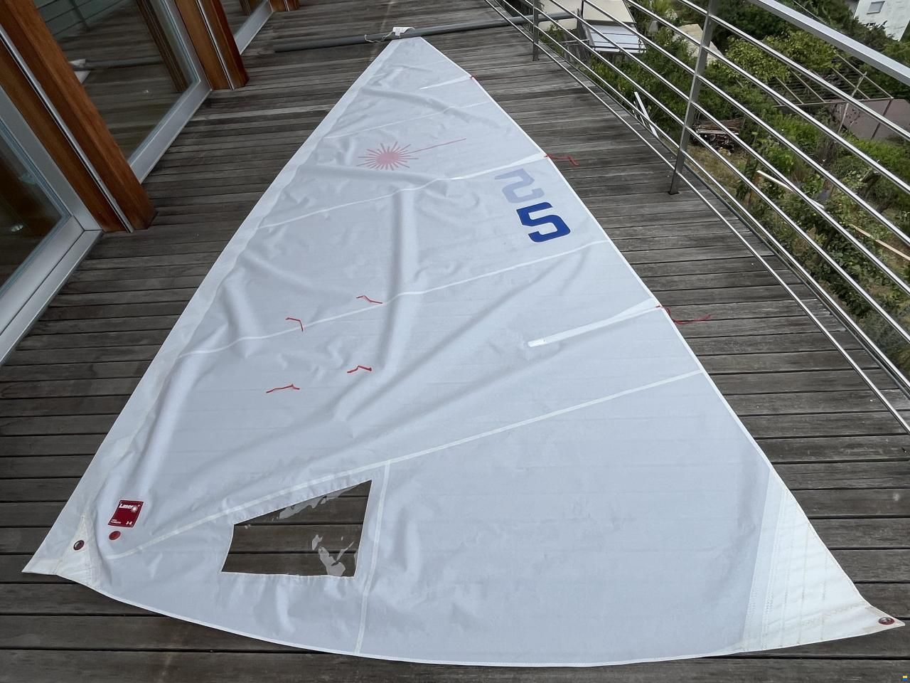 Laser Standard / Radial